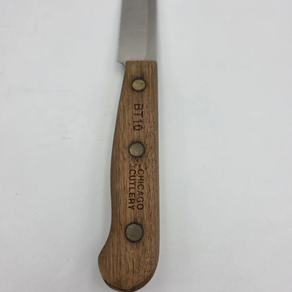 Vintage Chicago Cutlery Wood Handle BT10 Serrared Bread Knife Kitchen 10